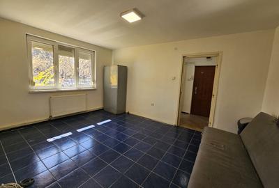 Apartament 2 camere ultracentral – ideal pentru locuință sau spațiu comercial - 3