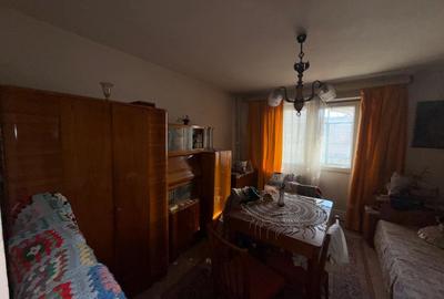Apartament 2 camere,decomandat, etaj 3, zona Zamfirescu-Policlinica - 3