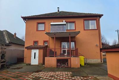 Casă individuală cu 5 camere cu Teren 845 Mp în Vest - 7