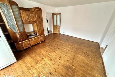 Apartament cu 2 camere, mobilat în Cetate - 10