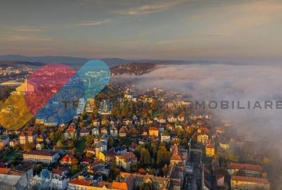 Casă individuală cu 7 camere cu Teren 1700 Mp în Central - 2