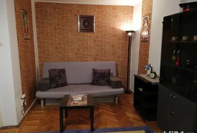 Garsonieră decomandată în Nord