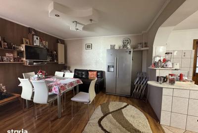 Casă cu 9 camere cu Teren 1100 Mp în Ștefănești - 3