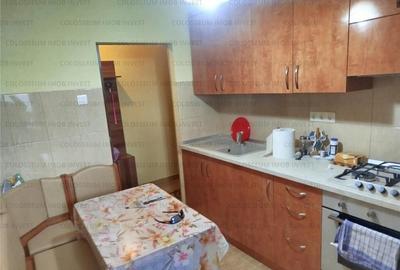 COLOSSEUM: Apartament2 camere caramida renovat Piata Astra - 5