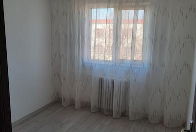 Apartament cu 2 camere semidecomandat în Smeura - 1