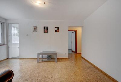 Apartament cu 3 camere - bloc reabilitat  - Giulesti - Metrou Crangasi 10 min - 7