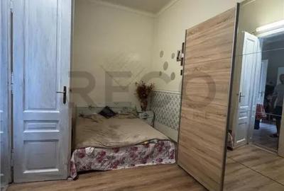 Casă cu 3 camere cu Teren 400 Mp în Central - 3