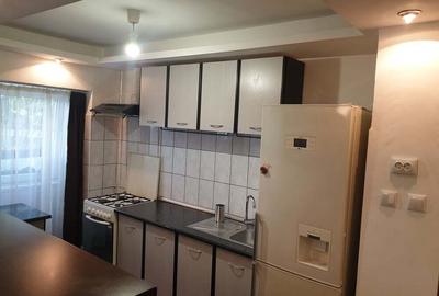 Garsonieră decomandată în 13 Septembrie - 2