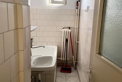 Apartament cu 3 camere semidecomandat în Tomis Nord - 6