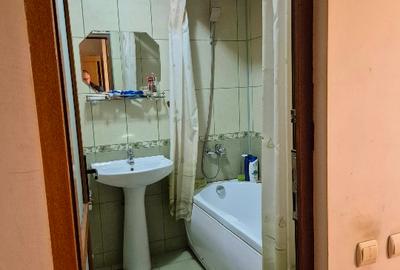 PARTICULAR VAND GARSONIERA - 3