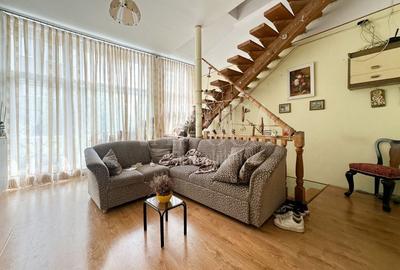 Casă individuală cu 6 camere cu Canalizare în Grigorescu