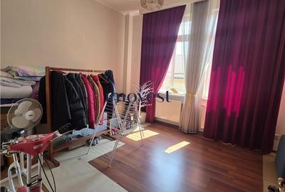 Apartament cu 3 camere decomandat în Central - 18