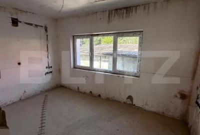 Casă cu 4 camere cu Teren 500 Mp în Central - 5