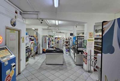 Spațiu comercial, de 330 mp, în Rogerius