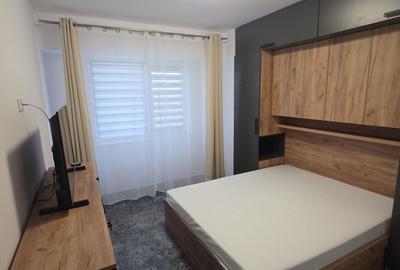 Apartament cu 3 camere decomandat în Șerbănești - 4