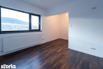 Casă cu 4 camere cu Teren 500 Mp în Chinteni - 11