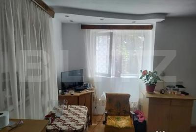Casă cu 4 camere cu Teren 2190 Mp în Siret - 3