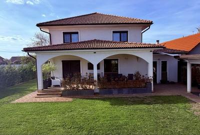 Casă cu 4 camere în Diniaș - 4