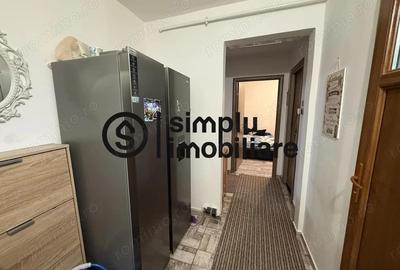 2 camere decomandate , etaj 1, centrala termica - 112 000 Euro - 3