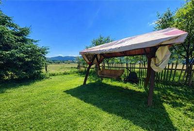 Casă cu 3 camere cu Teren 1360 Mp în Lunca