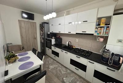 Apartament cu doua camere de vanzare - 2