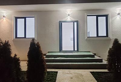 Casă cu 4 camere cu Teren 180 Mp în Central - 4