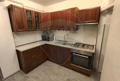 Apartament cu 2 camere decomandat în 1 Mai - 5
