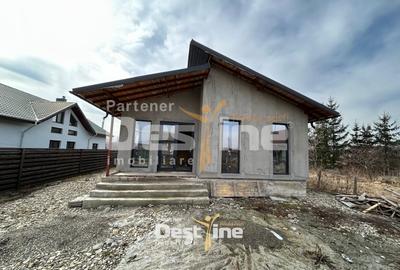 Casă individuală cu 4 camere cu Teren 560 Mp în Girov - 1