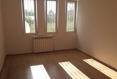 De vanzare apartament o camera De vanzare apartament o camera - 2