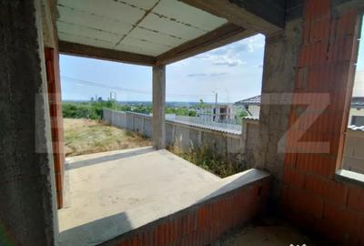 Casă cu 5 camere cu Teren 766 Mp în Central - 15