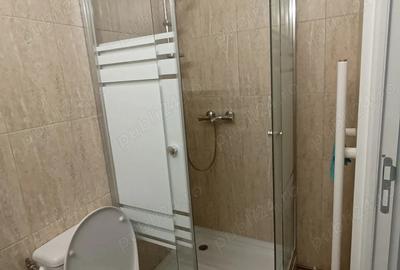 Garsonieră decomandată în Tractorul - 2