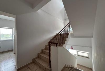 Apartament cu 24 camere decomandat, mobilat în Carierei - 20