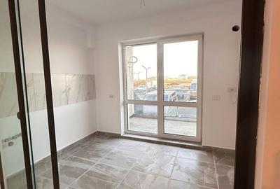 Apartament cu 2 camere decomandat în Central - 2