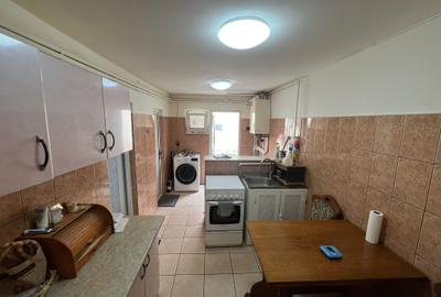 Casă cu 5 camere cu Canalizare în Tomis I - 7