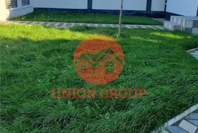 Casă cu 5 camere cu Canalizare în Lumina - 13