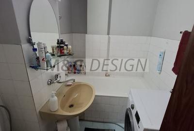 Apartament cu 4 camere decomandat, mobilat în Mircea cel Bătrân - 23