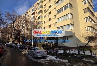 Apartament cu 4 camere semidecomandat, mobilat în Ștefan cel Mare - 23