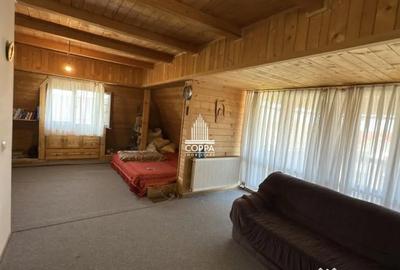 Casă cu 6 camere cu Teren 800 Mp în Central - 17