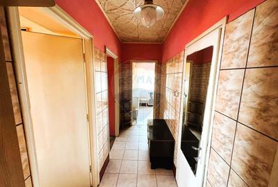 Apartament 2 camere complet decomandat - etaj 4 cu balcon si potential - 10