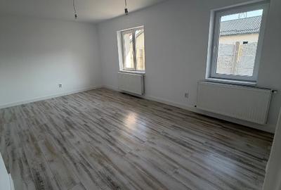 Casă individuală cu 3 camere cu Teren 358 Mp în Joița - 8