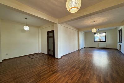 Închiriez casă/vilă Brancoveanu,zona rezidentiala str Soimus, sector 4 Bucuresti - 2