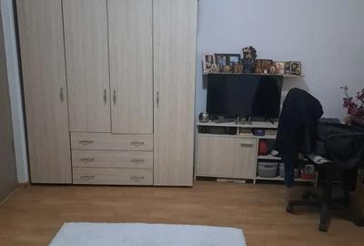 Vand garsoniera langa biserica dupa Margeanului - 5