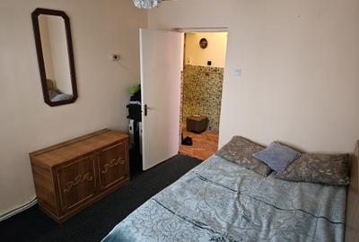 Apartament cu 3 camere semidecomandat în Central - 5