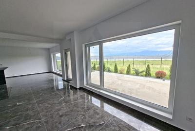 Casă individuală cu 4 camere cu Teren 815 Mp în Șelimbăr - 2