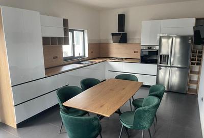 Casă cu 4 camere cu Canalizare în Valu lui Traian - 5