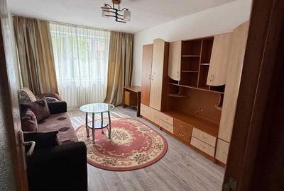Apartament cu 3 camere decomandat în Exterior Vest - 8