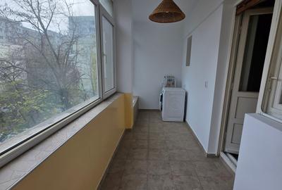 Apartament cu 2 camere decomandat, mobilat în Pajura - 8