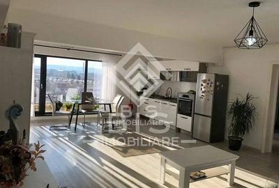 Penthouse cu 3 camere decomandat în Nord - 1