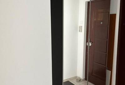 Apartament cu 2 camere semidecomandat, mobilat în 1 Mai - 7