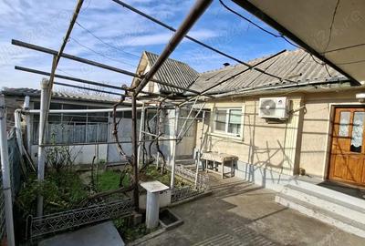 Casă cu 3 camere în Central - 5